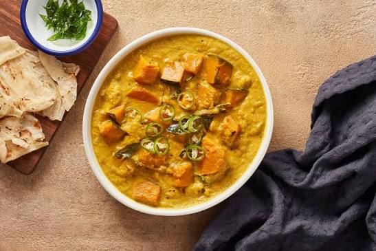 Kalupol Wattaka (Pumpkin Curry) 